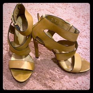 Badgley Mischka sandals